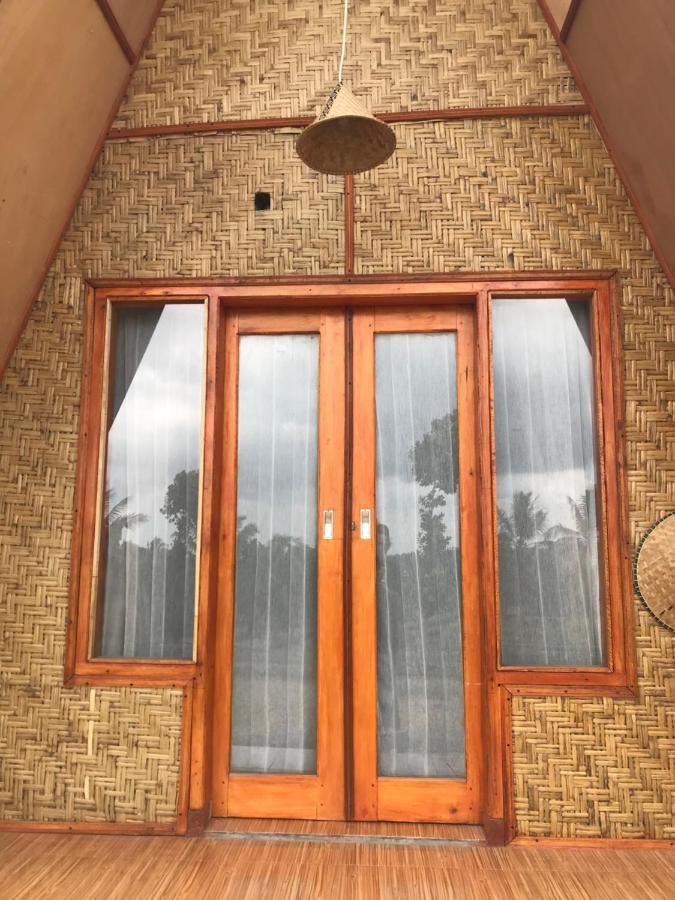 Muni'S Terrace Bungalow Kotaraja Luaran gambar