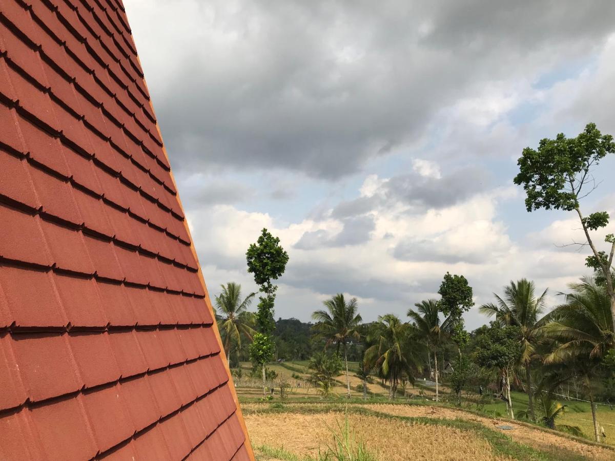 Muni'S Terrace Bungalow Kotaraja Luaran gambar